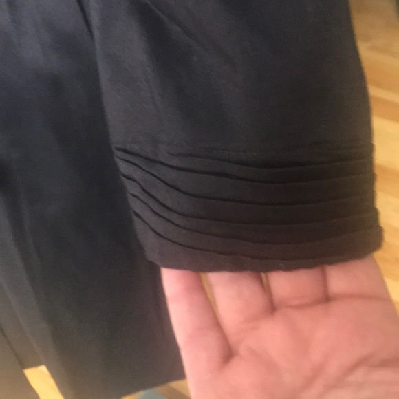 EUC but wrinkles ELI TAHARI BLACK RUFFLE WRAPDRESS - Picture 5 of 8